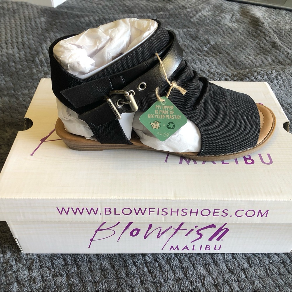 Women’s Blowfish Malibu Balla 4 Earth Sandals Black Size 7.5